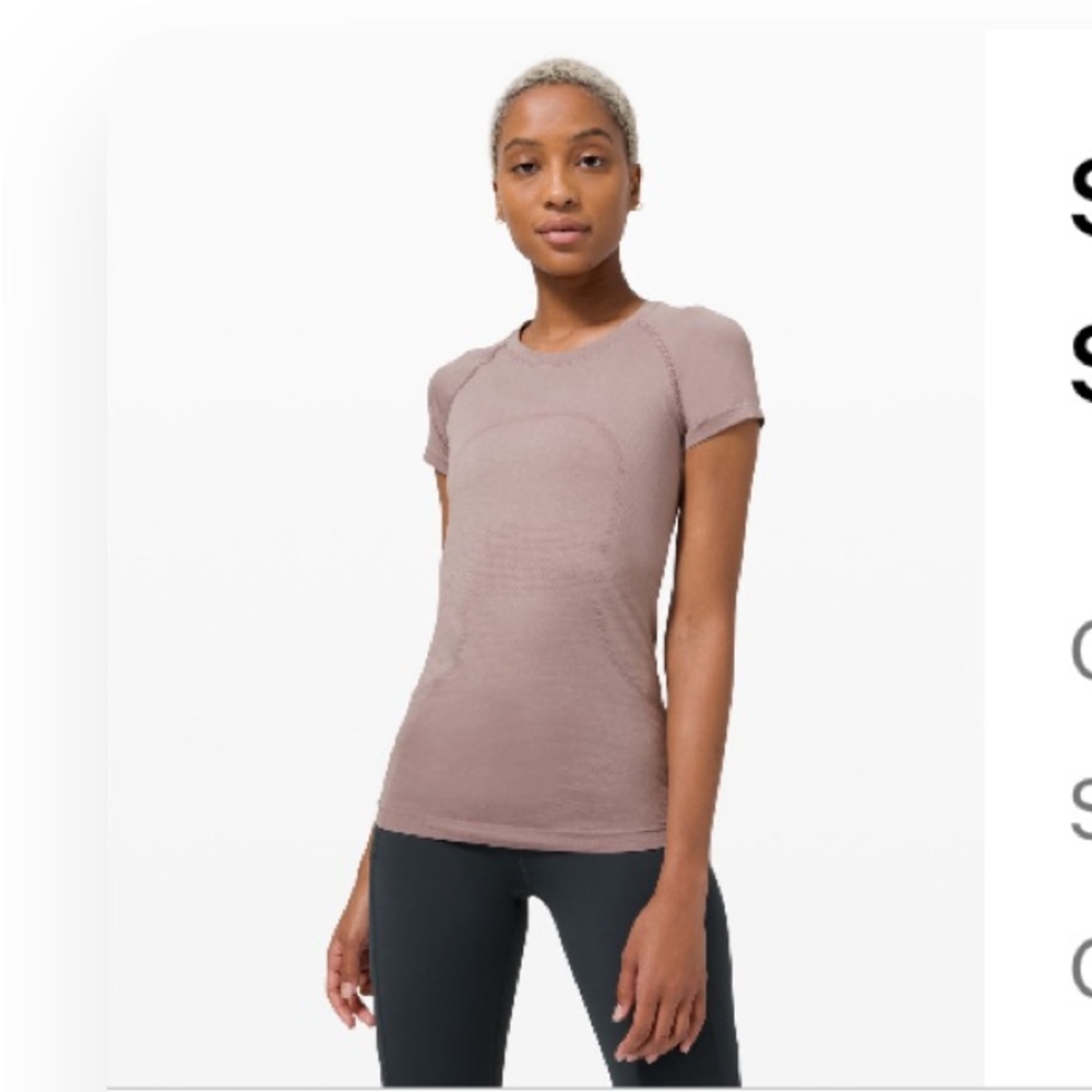 Swiftly Tech Short Sleeve
Shirt 2.0 Violet Verbena/Violet Verbena
Size 6